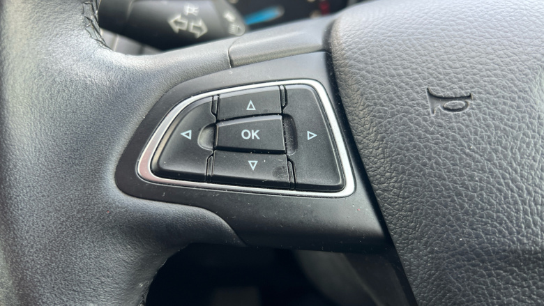 Ford Focus 1.0 EcoBoost 125 Zetec 5dr Petrol Hatchback